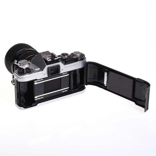 BRUGT Canon AT-1 m/ Osawa 28-80mm zoom objektiv