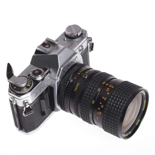 BRUGT Canon AT-1 m/ Osawa 28-80mm zoom objektiv