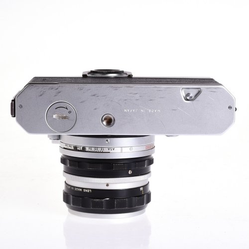 BRUGT Nikkormat FTN m/50mm