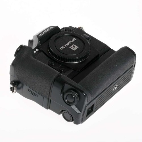 BRUGT Olympus E-M1 kamerahus m/HLD-7 greb
