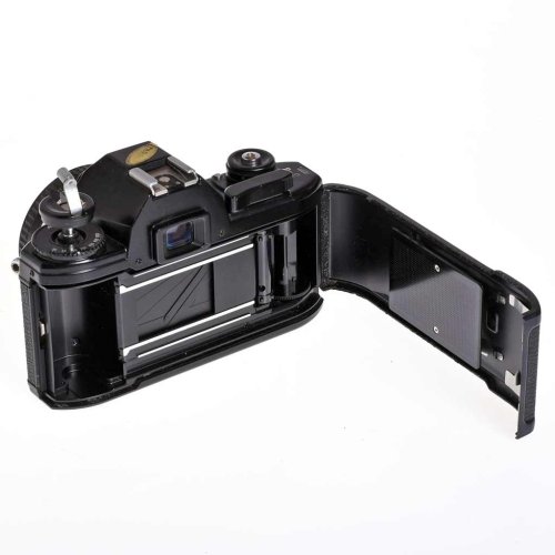 BRUGT Nikon EM m/50mm f/1.8