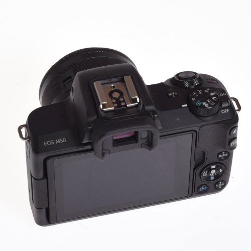 BRUGT Canon EOS M50 m/15-45mm