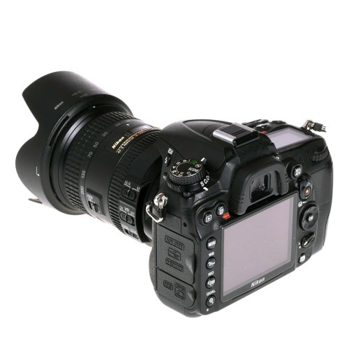 BRUGT Nikon D7000 m/18-200mm f/3.5-5.6 G II ED VR