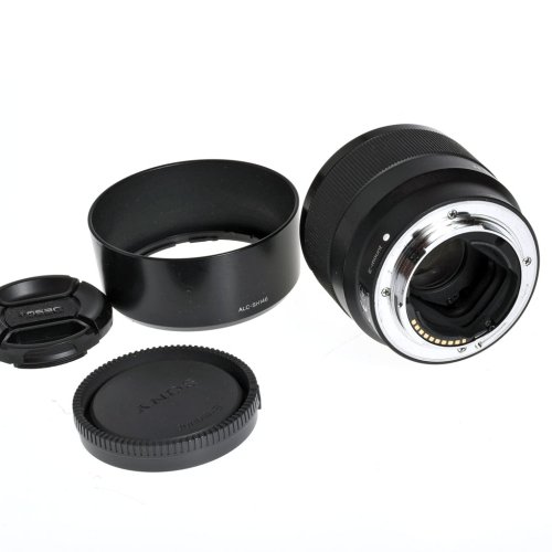 BRUGT Sony 50mm f/1.8 FE