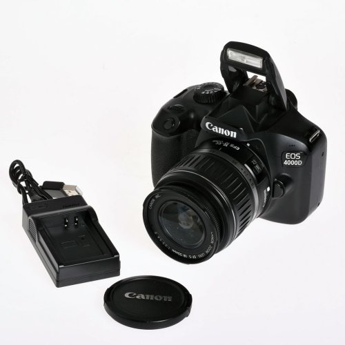 BRUGT Canon EOS 4000D m/18-55 3.5-5.6 II