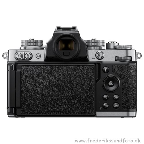 Nikon Z FC m/16-50mm & 50-250mm
