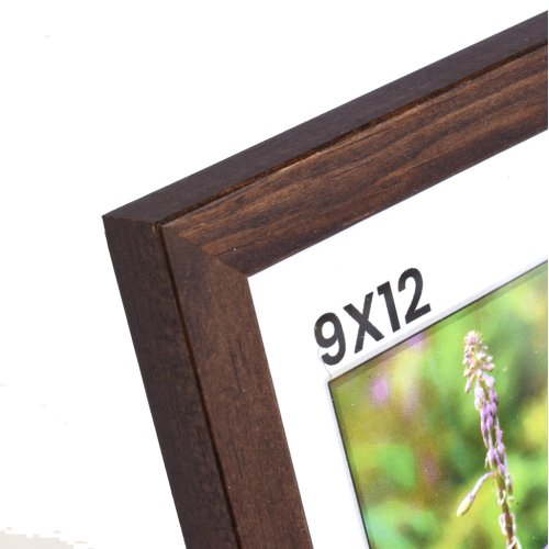 Brun fyrretr�sramme 9x12 med klart glas
