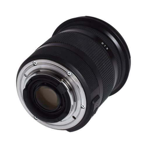BRUGT Sigma 17-70mm f/2.8-4 DC Macro til Nikon F