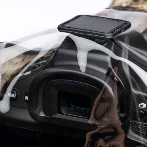 Think Tank Camouflage Rain Cover Medium